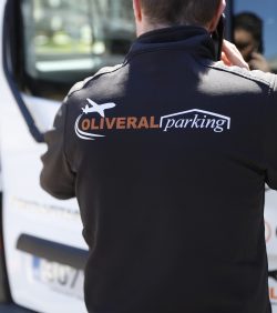 parking low cost cerca del aeropuerto